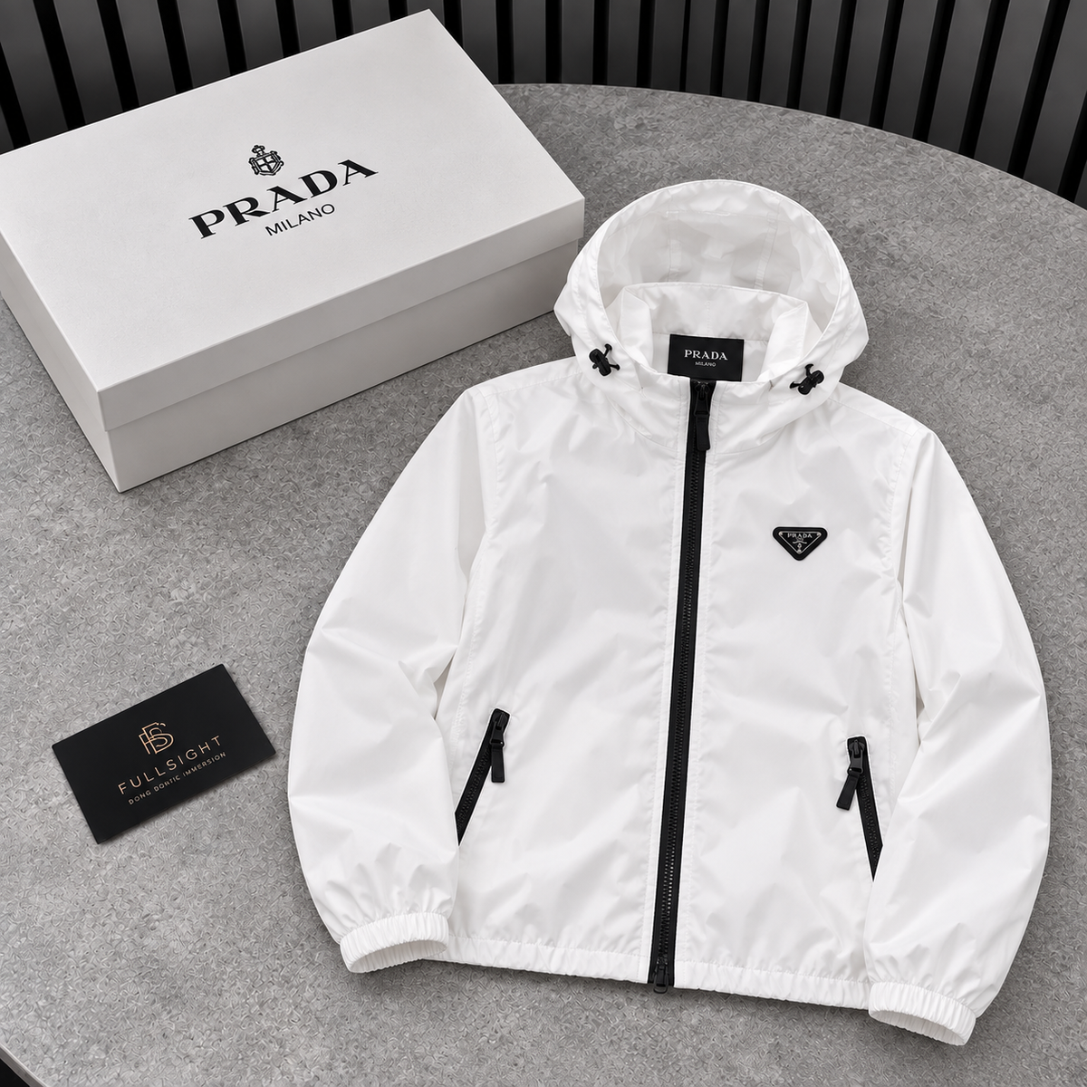 Veste coupe-vent Prada blanche